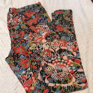 LuLaRoe Abstract Floral Leggings Like New T & C